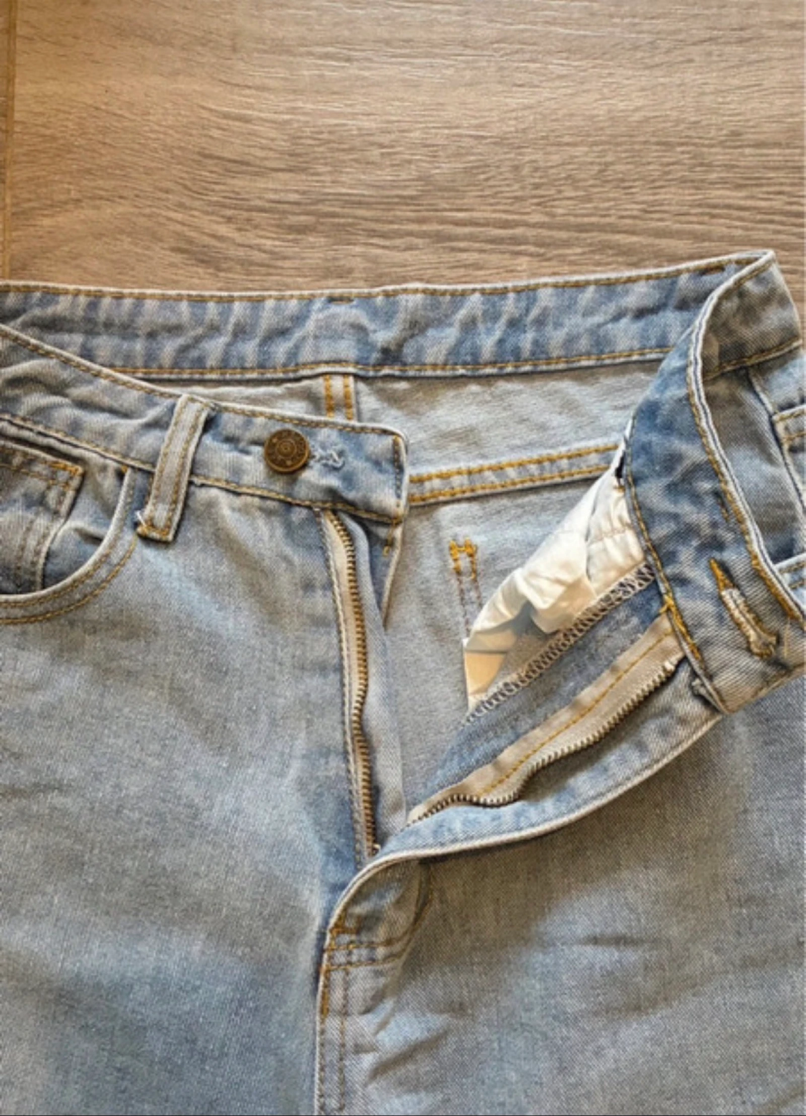 Flared jean with slit – photo 5